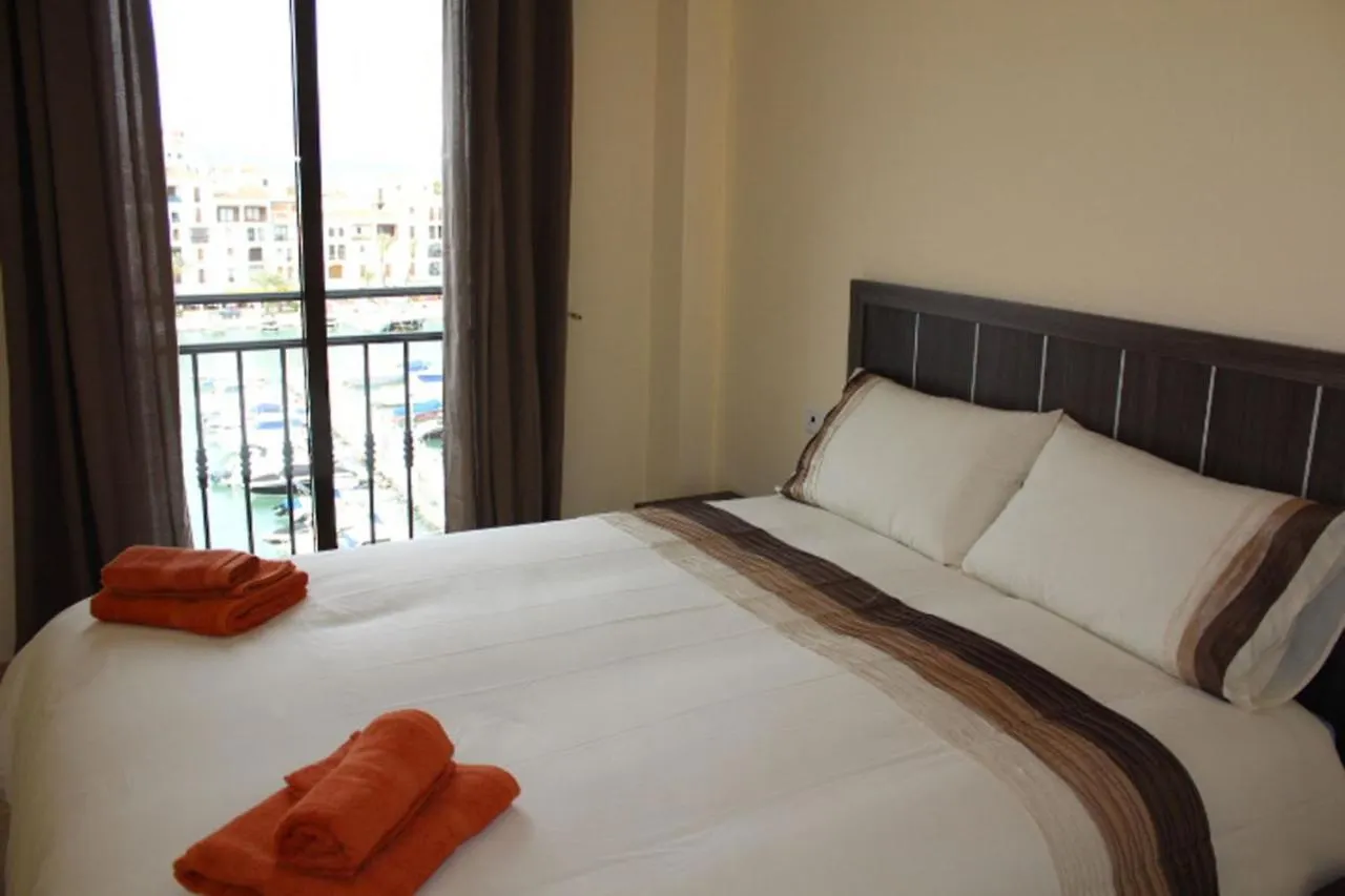 شقة 2105-Apt 2 Bedrooms, On The Beach, Port View, Pool مانيلفا إسبانيا