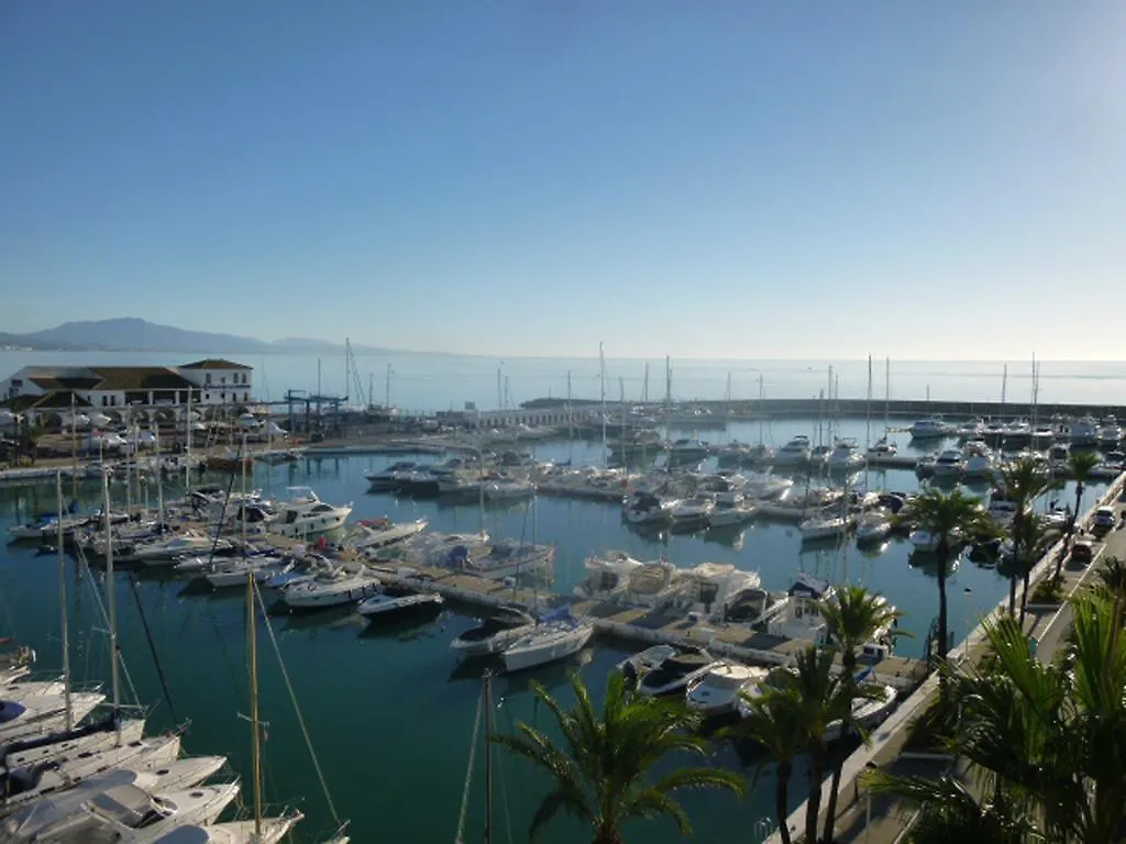 2105-Apt 2 Bedrooms, On The Beach, Port View, Pool مانيلفا 0*,